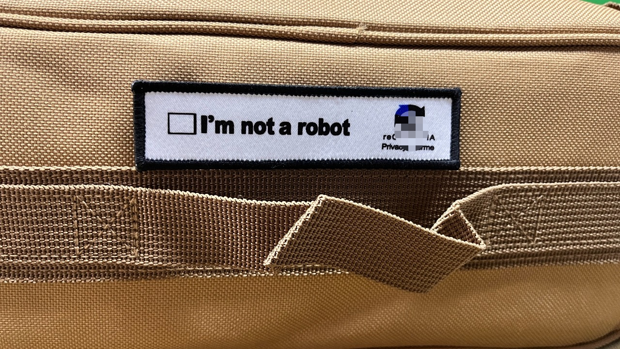 Rucksack Military Style - I'm Not A Robot Tactical Patches